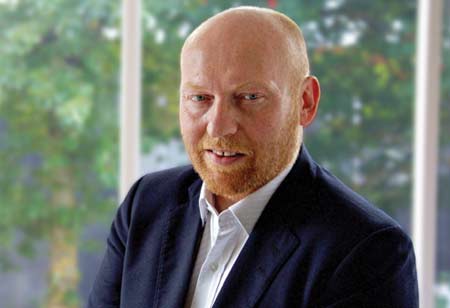 Using Market Forces to Incentivise the Production of Hydrogen